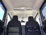 天井も綺麗です☆私は中古車を見るときに天井を良く見るようにしています☆ここが綺麗な車は車内が綺麗なことが多いです☆