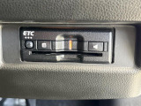 【ETC】高速道路の料金所をストレスなく通過!話題のスポットやサービスエリアに多い「スマートIC」利用時は必須のアイテムです。当店でセットアップを実施、ご納車当日からすぐにご利用いただけます!