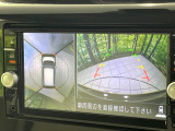 【アラウンドビューモニター】専用のカメラにより、上から見下ろしたような視点で360度クルマの周囲を確認することができます☆死角部分も確認しやすく、狭い場所での切り返しや駐車もスムーズに行えます。
