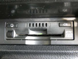 ETC車載器付きです。高速道路の料金所もスムーズに通過できます。