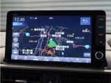 【ナビゲーション】起動までの速度と地図を検索する速度が最大の魅力。初めての道でも安心・快適なドライブをサポート出来ます。操作も簡単で、ストレスフリーなドライブを提供。