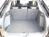 ◆定員乗車時のカーゴルームです。普段のお買い物の荷物やたくさんの収納が可能です。