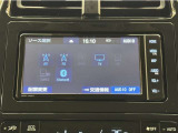Bluetooth対応、CD/DVD再生機能付き。お好きな音楽を聴きながらのドライブは楽しいですよね〜♪