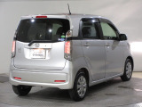 ボディクリーニング後、愛車をピカピカの状態へ保護するコーティング「ブライトパック」がおススメです!水垢がつきにくく、手入れがしやすくなりますよ!いつも愛車をきれいにしておきたい方におススメです。
