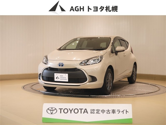 トヨタ アクア 