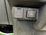 運転席側掘り込み式インパネカップホルダー