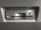 【ETC】高速道路の料金所をストレスなく通過!話題のスポットやサービスエリアに多い「スマートIC」利用時は必須のアイテムです。当店でセットアップを実施、ご納車当日からすぐにご利用いただけます!
