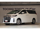 『U-Carつるた店はサービス工場も併設』 ※3ストール設備で買った後の整備も安心です※ 『U-Carつるた店はau携帯ショップも常設』 ※営業時間 AM9:30-PM5:00まで※