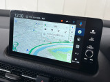 ホンダ独自のインターナビを装備しております!よりリアルタイムの交通渋滞情報を取得できたりとドライブが快適になりますよ♪