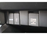 USBオーディオ用ソケットがついていますので携帯電話などを接続すれば音楽等の再生が可能です!