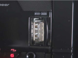 USB接続により外部オーディオと連携する事が出来、車内で音楽を楽しむ事が出来ます。