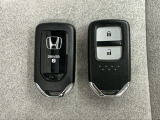 スマートキーです!ドアの施錠・解錠・エンジンの始動がスムーズで大変便利です!