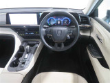 リラックスした状態で、快適に運転できる上質なコックピットデザインです。
