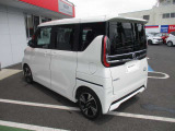 万が一のトラブルにも、全国の3000ケ所の日産サービス工場で修理可能!!年間走行距離無制限、バッテリーも保証対象です!