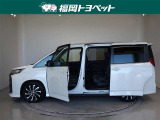 両側パワースライドドア付きだから、狭い駐車スペースなどでの 乗り降りラクラク!小さなお子さまのいるご家庭には嬉しい装備。