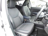 【内装】アクアの車内です♪もちろん、フロアマットもついてますよ〜!