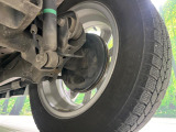 お車を安心してお乗りいただく為には、足回りの定期点検が欠かせません。サービスサポート(有償保証)では無料点検もご提供しており、安心のカーライフをお過ごしいただけるサポート体制が整っています。