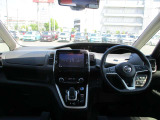 セレナ 1.2 e-POWER ハイウェイスターV 
