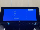 ディスプレイオーディオを装備。スマホと車をつなぐことで、これまでのナビに加えていろんなサービスが楽しめます。