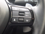 Hondaセンシングの機能のひとつ、アダプティブクルーズコントロール付!アクセルから足を離しても設定したスピードと前車との車間を保ち走行してくれます!車線維持もアシスト☆高速道路で疲労軽減ですね☆