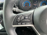 ステアリングスイッチも付いておりますので、運転中でも音量の変更など可能です。