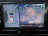 まるでお車を真上から見下ろしたかのような映像をナビに映し出してくれますので狭い駐車場でも周囲を確認する事が出来ますので非常に安心です♪