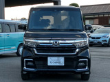 この度は数多くの中古車販売店の中より、弊社の物件の閲覧をしていただき有難うございます。ご不明な点が御座いましたらお気軽にお問合せ下さい。心よりお待ち致して居ります。
