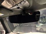 リバース連動型のバックカメラは、精度が良く、バックや縦列駐車もストレスなく止められます。カメラの性能も日々進化しており画質には私たちも驚かされます。ぜひ実車でのご確認をお願い致します。