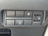 SRSサイド、カーテンエアバックや、衝突被害軽減ブレーキ、踏み間違い衝突防止アシスト、車線逸脱警報、先行車発進お知らせ機能などその他安全機能も多数揃ってます☆安全運転は心がけてくださいね!