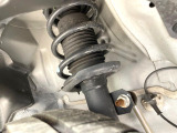 お車を安心してお乗りいただく為には、足回りの定期点検が欠かせません。サービスサポート(有償保証)では無料点検もご提供しており、安心のカーライフをお過ごしいただけるサポート体制が整っています。