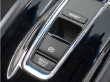 ◆オートブレーキホールド機能付き電子パーキングブレーキ◆ブレーキペダルを足から離しても停車状態を保ちます。アクセルを踏めば自動でブレーキが解除され、発進可能!