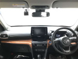 見通しのよいすっきりとした視界で、誰でも運転しやすいです。運転のしやすさは疲れにくさにも繋がりますよ♪