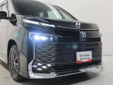 高輝度で点灯速度が速く、しかも消費電力の少ないLEDヘッドライトが装備されています!LEDの明るい光が走行中の視界の確保をサポートして、夜のドライブがより楽しく安全に運転できます♪