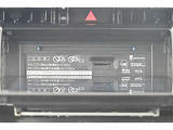 CD DVD SDカード スロット Bluetooth接続機能 対応です。