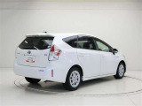 後続車から視認性の良いストップランプの配置で追突抑制になります。