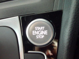 ●Start/Stop●ブレーキを踏みボタンを長押しするだけで、キーの抜き差しなく簡単にエンジンをかける事が出来ます。