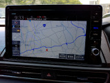 ホンダ純正ギャザズナビVXU-217DYI装備。多彩な機能で快適ドライブをアシスト。オーディオ機能も充実していますね。