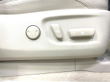 【パワーシート】スイッチ一つで簡単にシートの微調整が可能!電動だから力もいりません!快適なシートポジションにセットして、快適なドライブをお楽しみください。