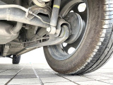 お車を安心してお乗りいただく為には、足回りの定期点検が欠かせません。サービスサポート(有償保証)では無料点検もご提供しており、安心のカーライフをお過ごしいただけるサポート体制が整っています。