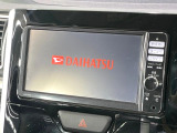 【メーカー純正ナビ】インテリアに溶け込むスタイリッシュな「専用設計」メーカーナビを装備♪視認性や操作性など基本性能にも優れ、より上質なカーライフをお楽しみいただけます。