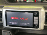 【純正ナビ】人気の純正ナビを装備。オーディオ機能も充実しており、Bluetooth接続すればお持ちのスマホやMP3プレイヤーの音楽を再生可能!毎日の運転がさらに楽しくなります!!