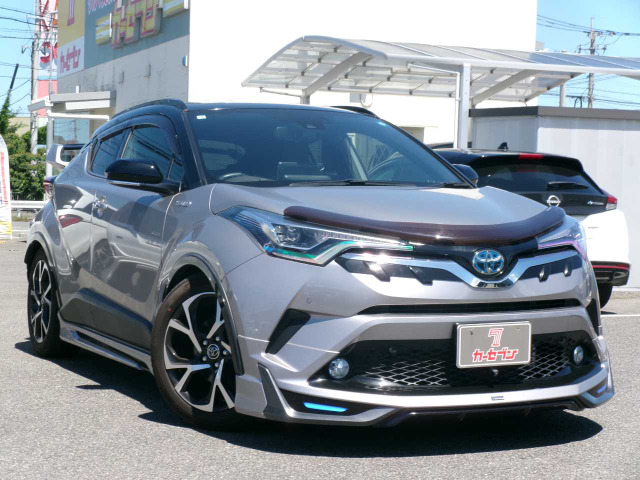 トヨタ C-HR 