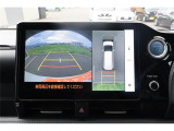 全周囲モニター付で、車庫入れも駐車もラクラクです。