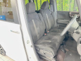 運転席シート廻りは使用感も少なく、良好な状態となっています。丁寧に使われていたことがよくわかりますね。