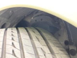 お車を安心してお乗りいただく為には、足回りの定期点検が欠かせません。サービスサポート(有償保証)では無料点検もご提供しており、安心のカーライフをお過ごしいただけるサポート体制が整っています。