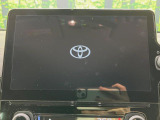 【10.5型ディスプレイオーディオ】お持ちのスマートフォンと連携して、ナビやbluetoothでの音楽再生が可能です♪デザインはもちろん操作性も良好!