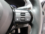 Hondaセンシングの機能のひとつ、アダプティブクルーズコントロール付!アクセルから足を離しても設定したスピードと前車との車間を保ち走行してくれます!車線維持もアシスト☆高速道路で疲労軽減ですね☆