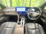 クラウンクロスオーバー 2.5 G アドバンスト レザー パッケージ E-Four 4WD 