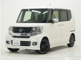整備代金を車両本体価格に含んでおります。法定点検整備または定期点検を実施し、点検記録簿を発行致します。