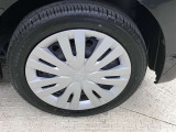 純正スチールホイールキャップ付です!タイヤサイズは165/55R15